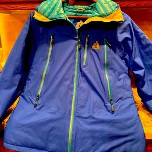 Eddie Bauer First Ascent down jacket